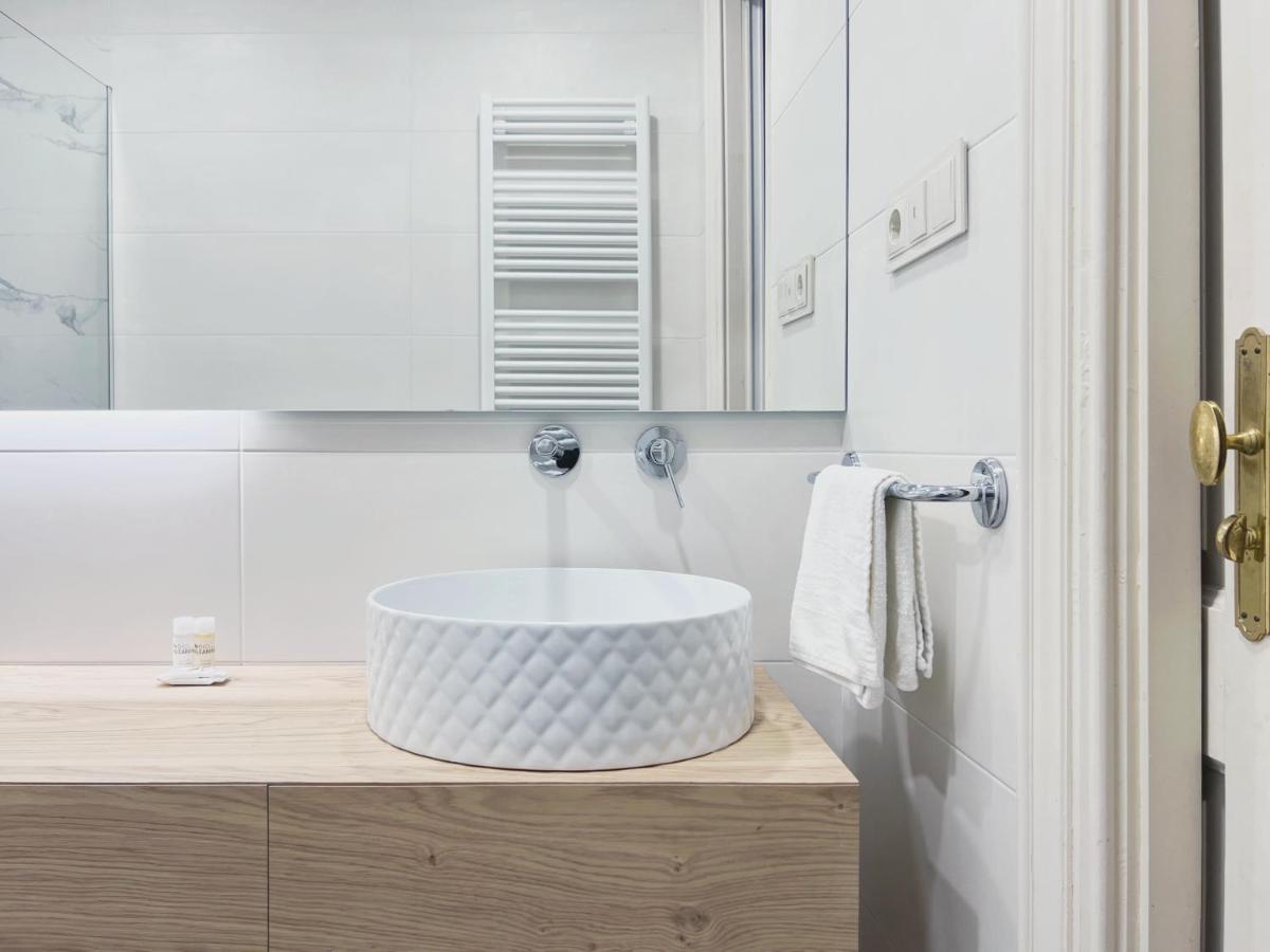 Stay Unique Apartments Bruc Барселона Екстериор снимка